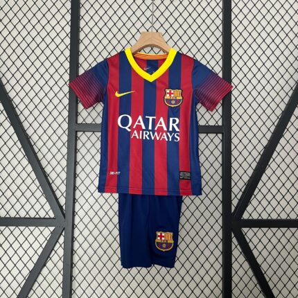 BARCELONA T-SHIRT I 13/14 KINDERSET (RETRO)